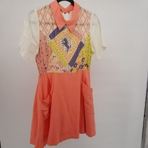 Sretsis Coral pointed collar horse floral diamond dot dress pockets Sz 8 M